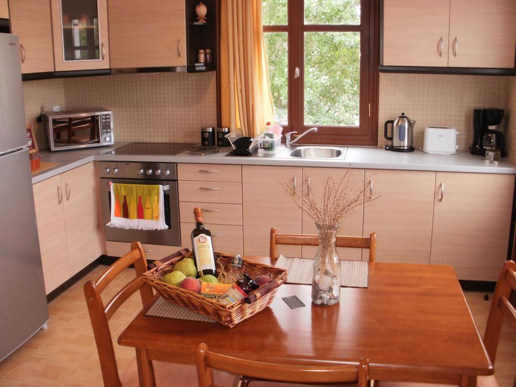Gaea Gardens Studios & Villas Pétra Kültér fotó