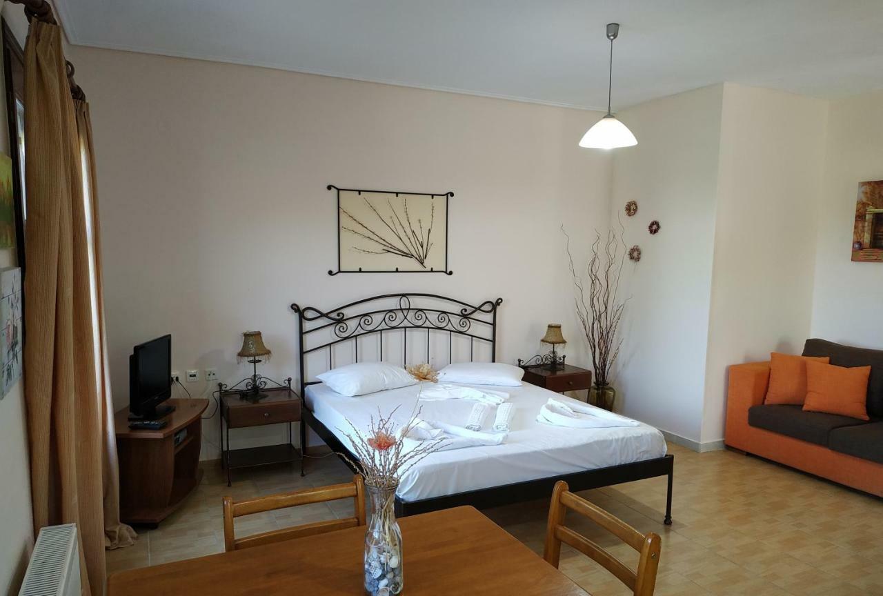 Gaea Gardens Studios & Villas Pétra Kültér fotó